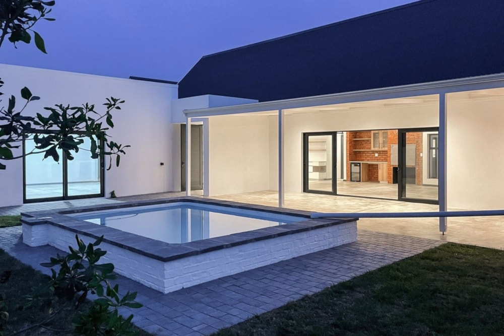 House sold in St Francis Links - 1SA1610202