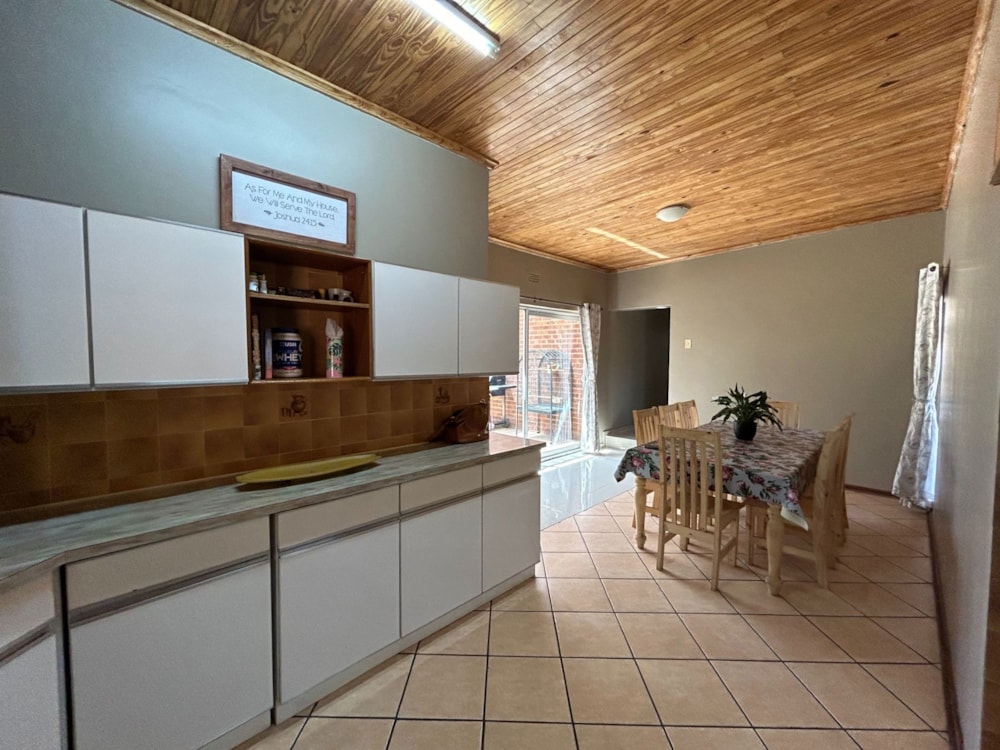 House sold in Barkly West - 1KJ1691092 House sold in Barkly West - 1KJ1691092