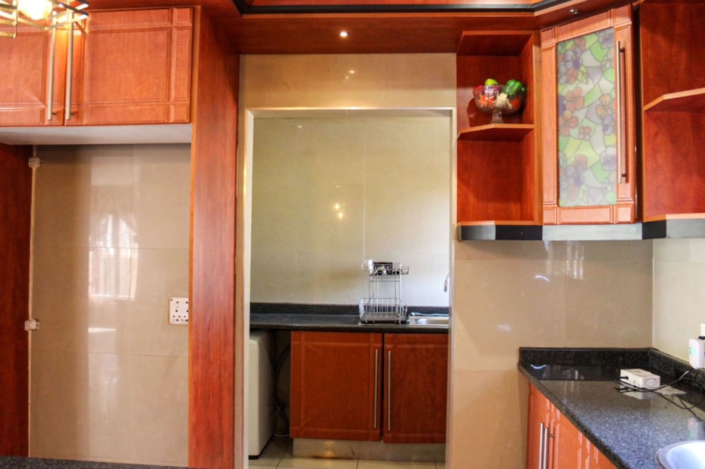 House for sale in Pomona - KTP1637578