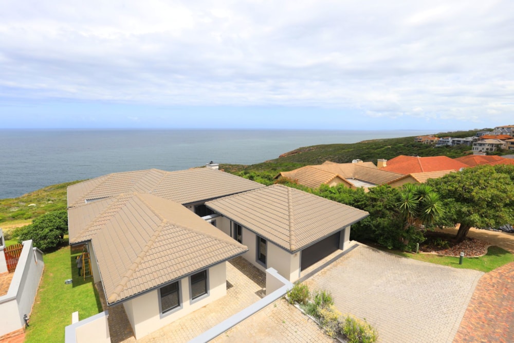 House sold in Mossel Bay Golf Estate - 1MB1634666 House sold in Mossel Bay Golf Estate - 1MB1634666