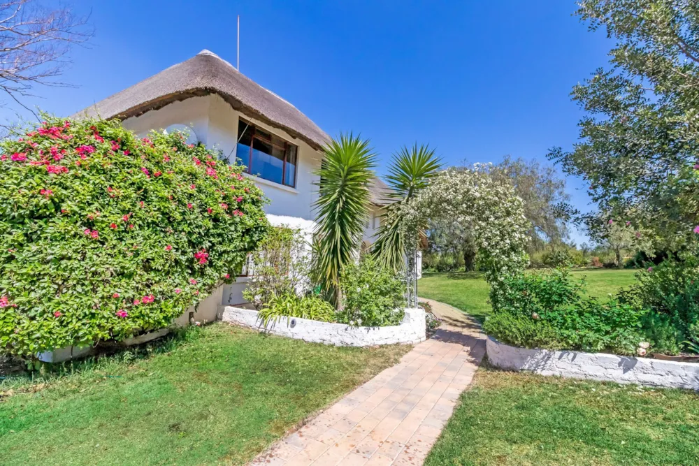 House let in Beaulieu - MDL1719573 House let in Beaulieu - MDL1719573