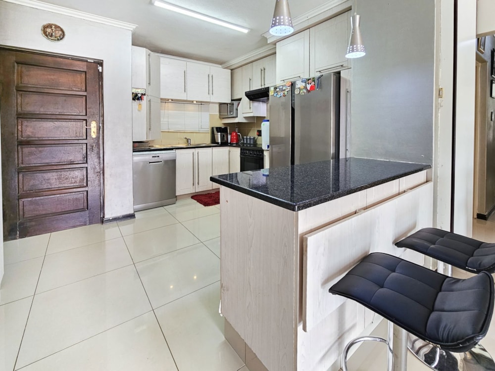 Apartment for sale in Westbrook, Ballito - 1BD1632221