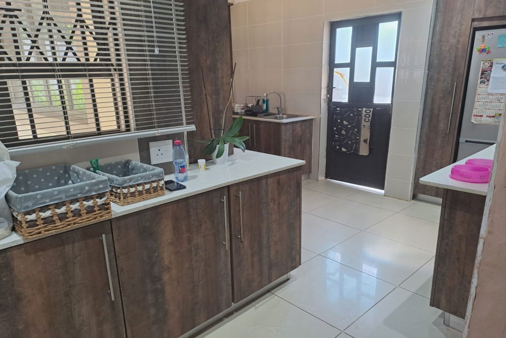 House for sale in Amanzimtoti - 1WB1721808 House for sale in Amanzimtoti - 1WB1721808