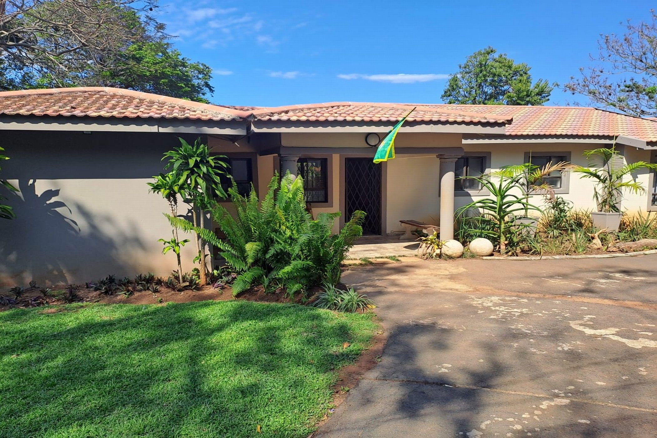 House for sale in Amanzimtoti - 1WB1721808