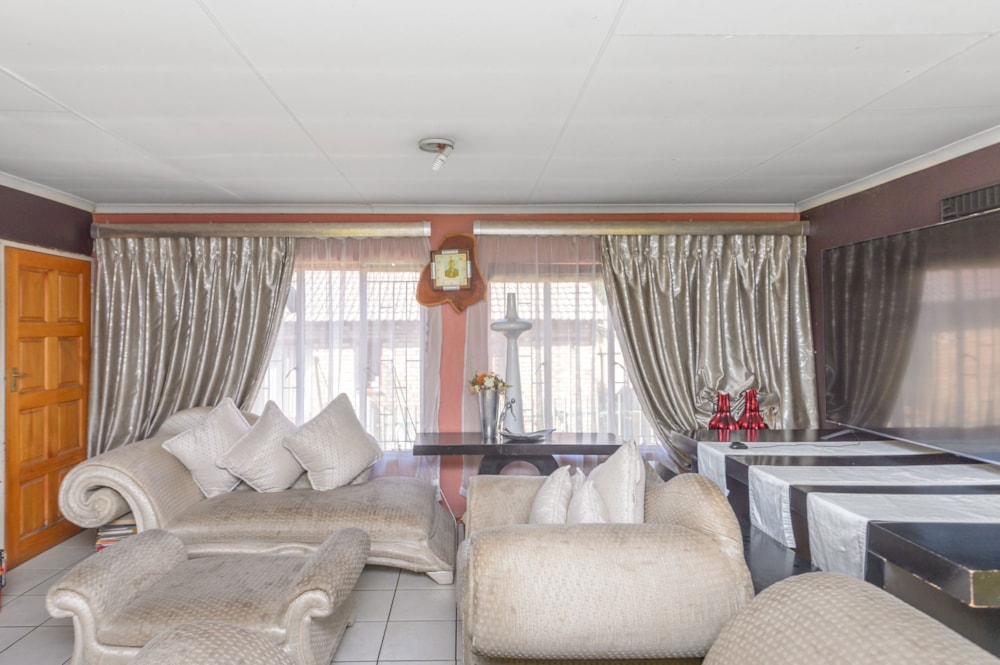 House for sale in Terenure - KTP1631175 House for sale in Terenure - KTP1631175