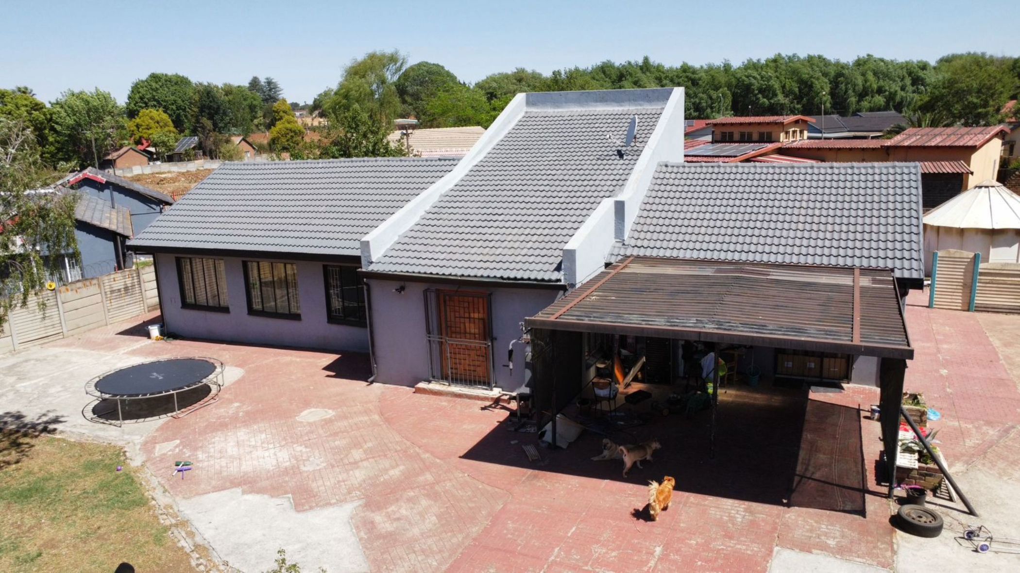 House for sale in Pomona - KTP1636474