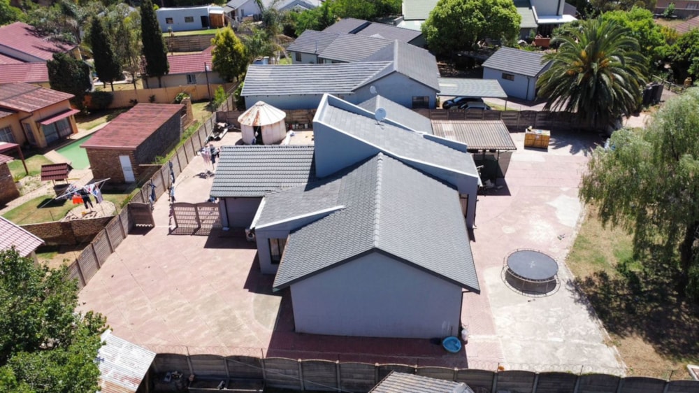 House for sale in Pomona - KTP1636474