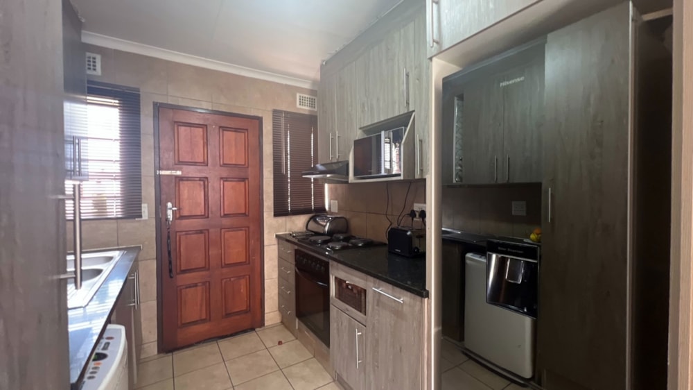 House for sale in Thatch Hill Estate - CN1633640 House for sale in Thatch Hill Estate - CN1633640