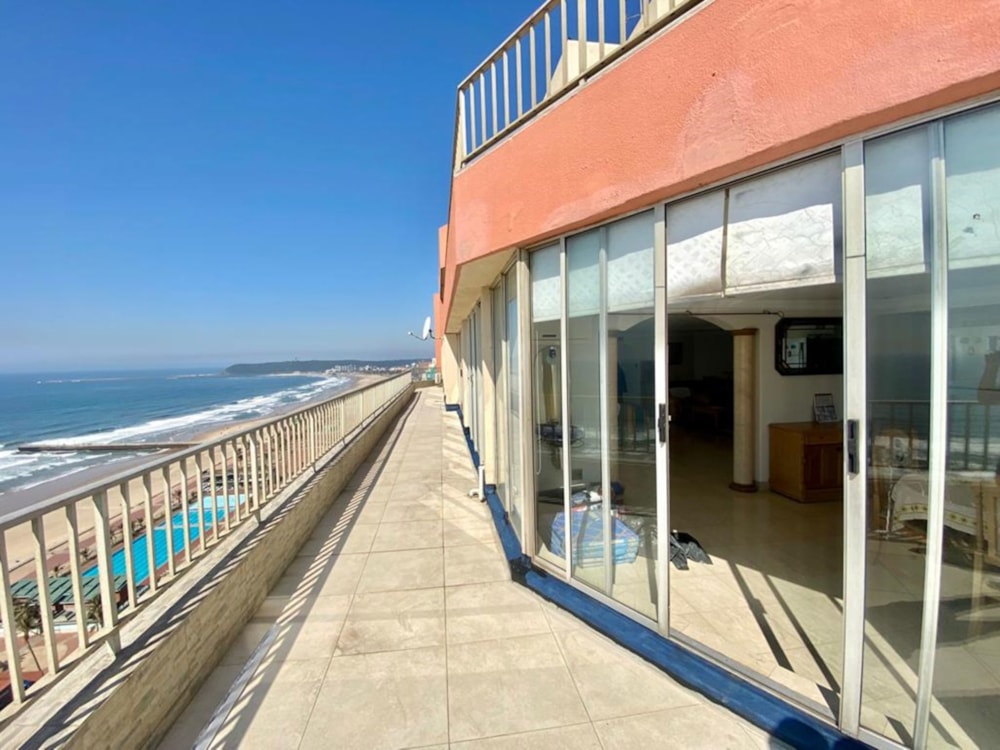 Penthouse apartment for sale in South Beach Durban - 1DA1631998 Penthouse apartment for sale in South Beach Durban - 1DA1631998