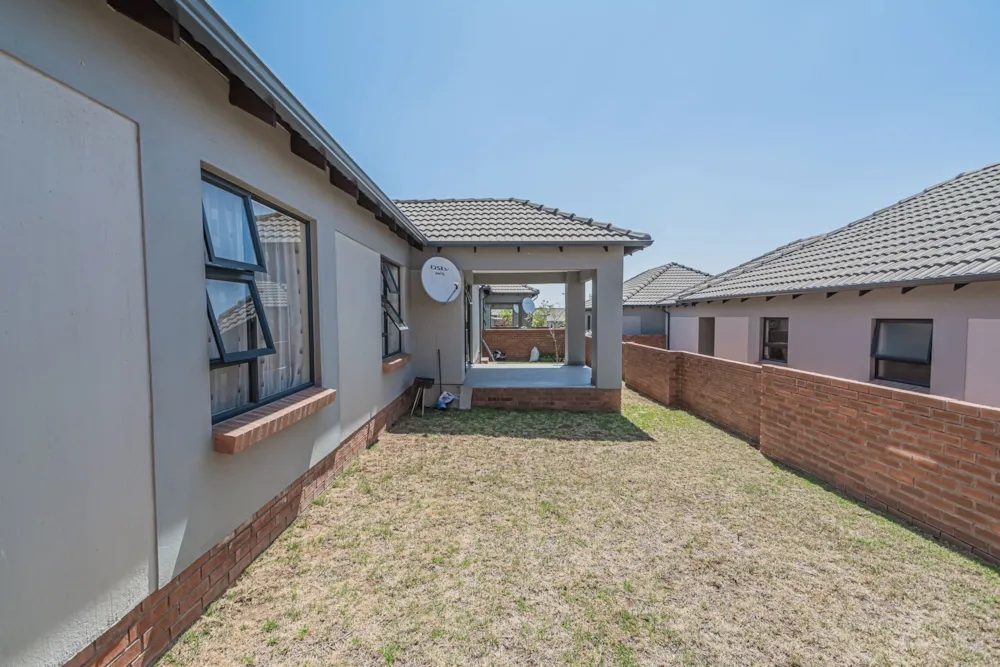 House sold in The Reeds - CN1634384 House sold in The Reeds - CN1634384