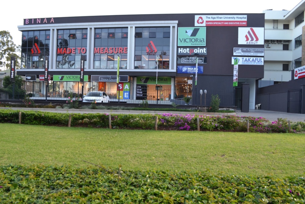 Commercial retail property to rent in Karen, Kenya - 3KE1632147 Commercial retail property to rent in Karen, Kenya - 3KE1632147