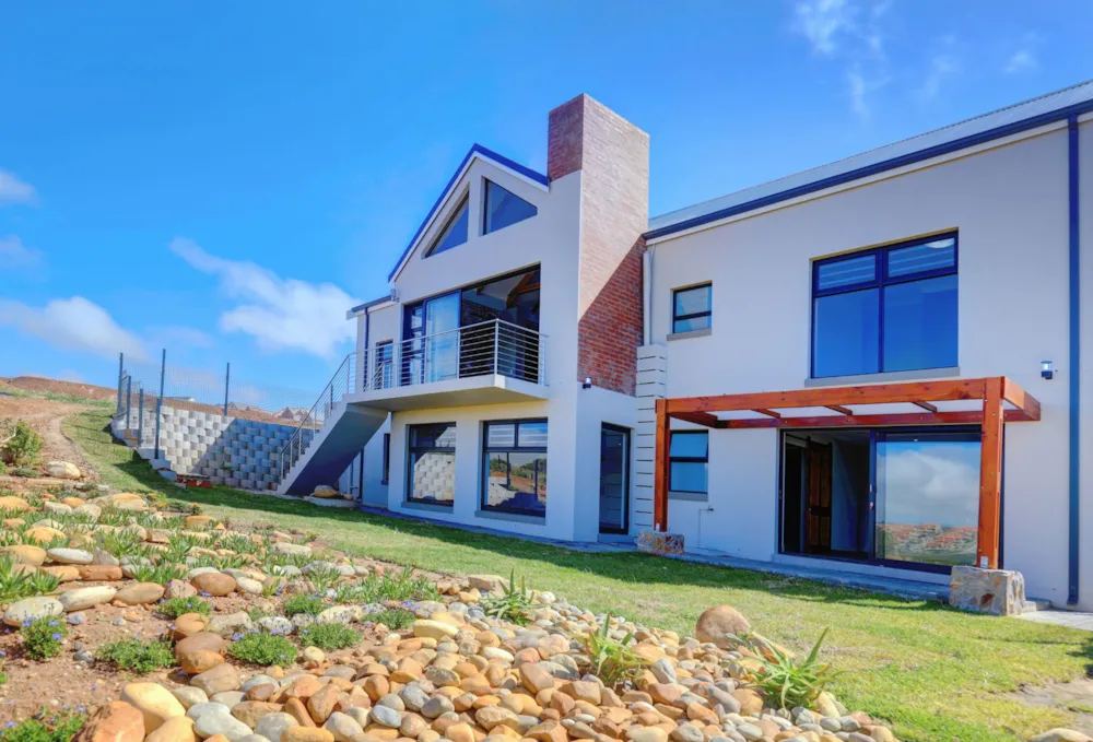 House let in Renosterbos Estate - 1MB1730517 House let in Renosterbos Estate - 1MB1730517