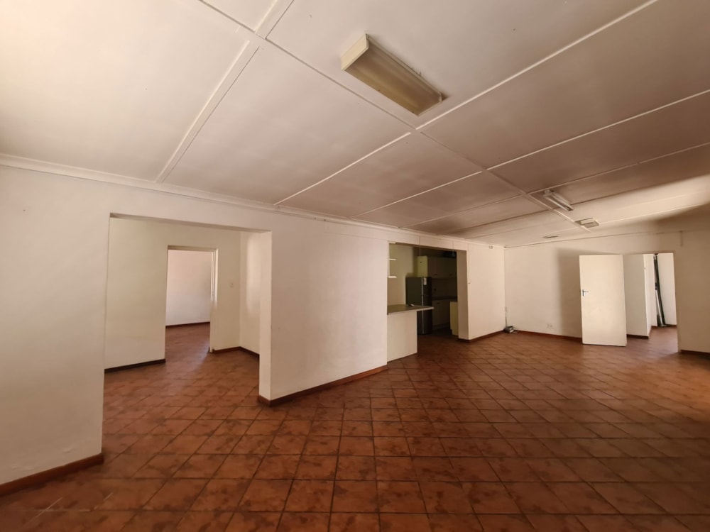 Commercial Building sold in Bergzicht - 1MS1610373 Commercial Building sold in Bergzicht - 1MS1610373