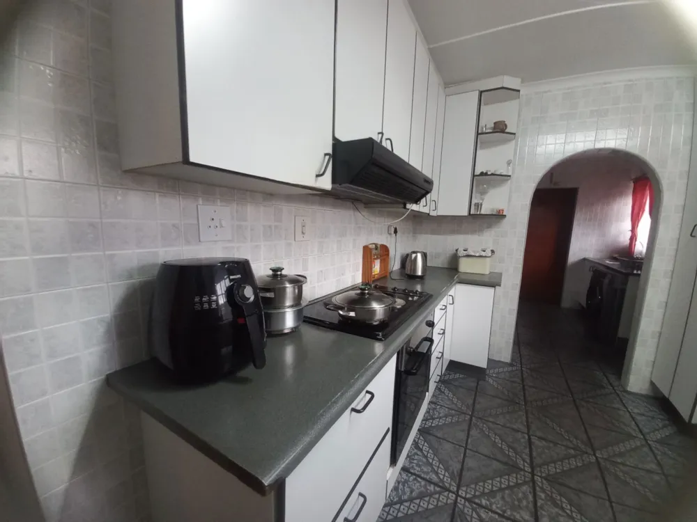 House for sale in Brackenham - 1RY1631553