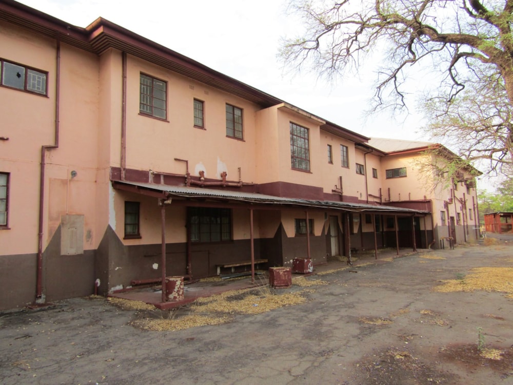 Commercial Building for sale in Thabazimbi - 1ER1632644