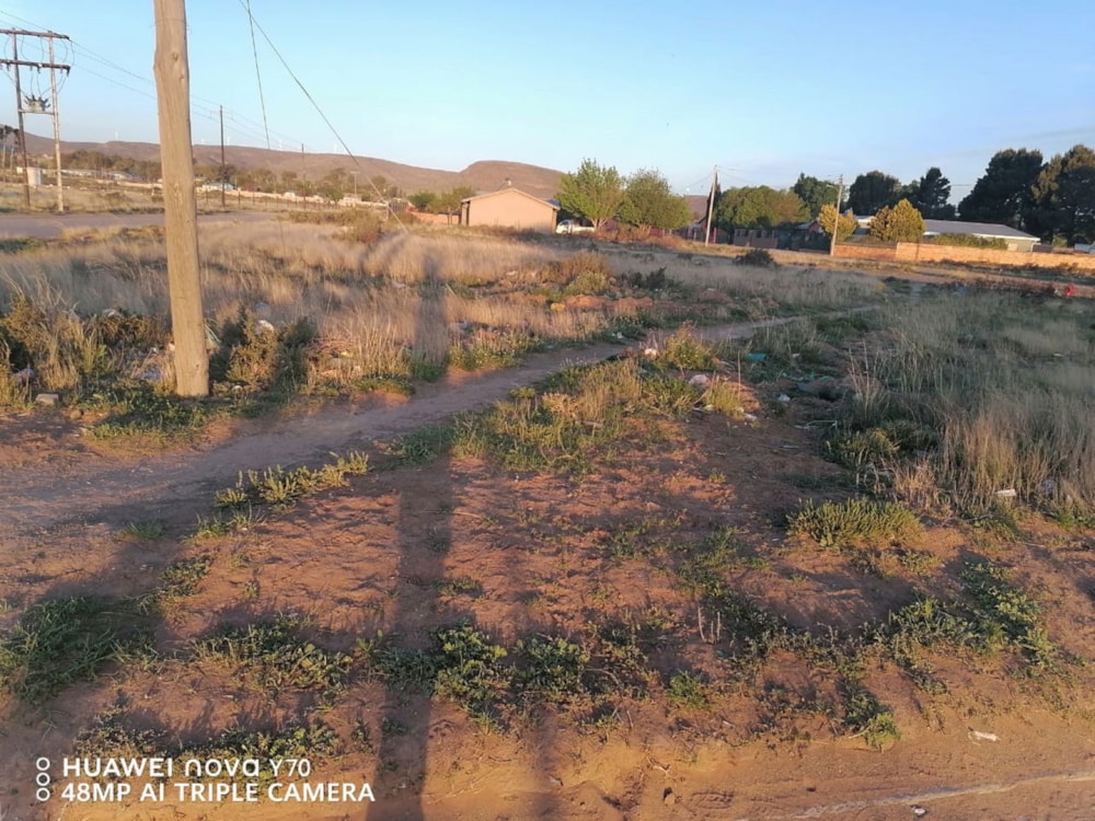 Vacant land for sale in Noupoort - 1KV1745025