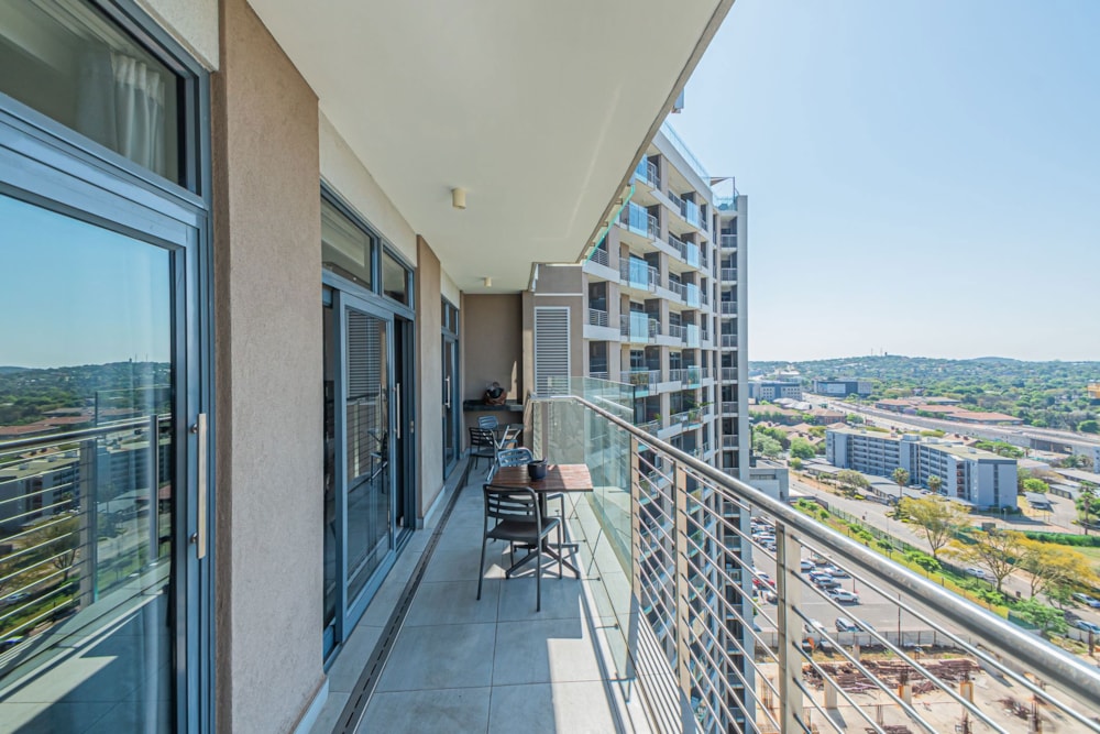 Apartment for sale in Menlyn - PT1630275 Apartment for sale in Menlyn - PT1630275