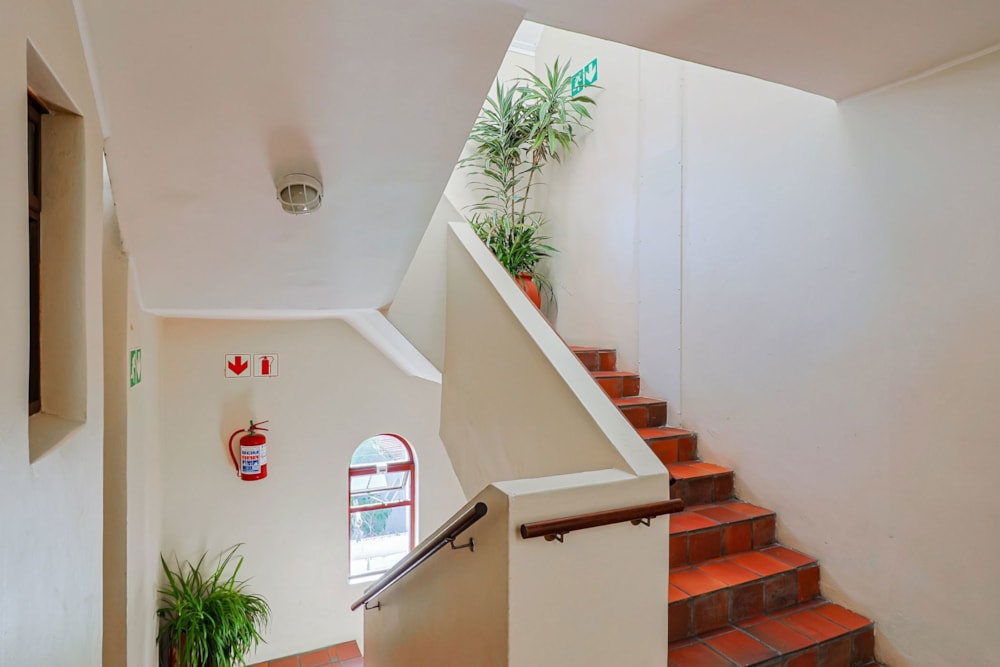 Apartment sold in Northcliff, Hermanus - HF1702102 Apartment sold in Northcliff, Hermanus - HF1702102