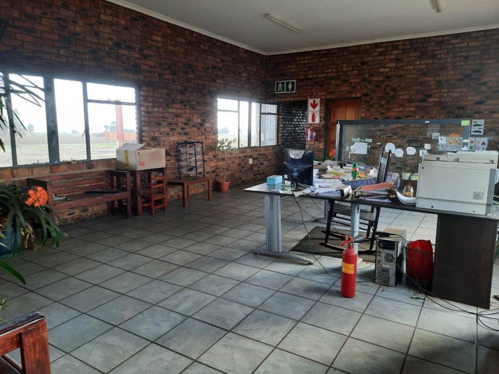 Commercial industrial property for sale in Belfast - 1DS1632952