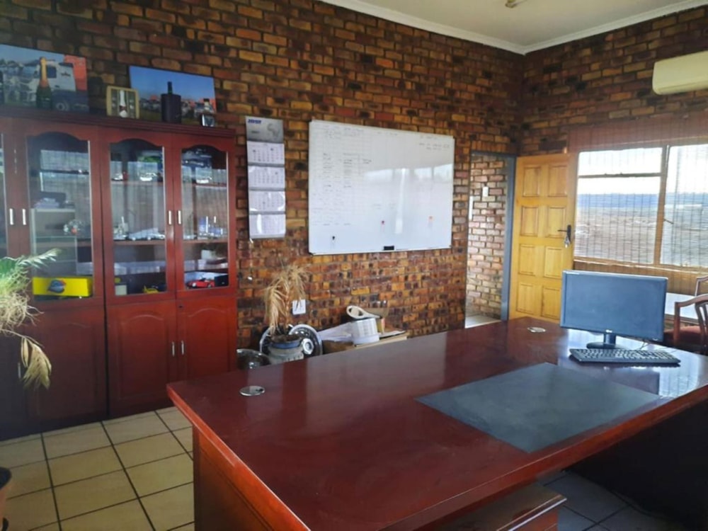 Commercial industrial property for sale in Belfast - 1DS1632952