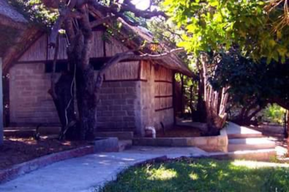 Beach resort for sale in Inharrime, Mozambique - 3MQ1631041