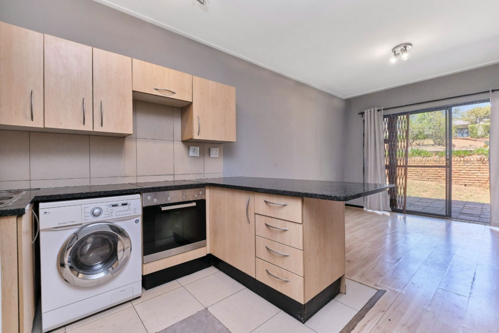 Apartment for sale in Jackal Creek Golf Estate - RAN1728542 Apartment for sale in Jackal Creek Golf Estate - RAN1728542