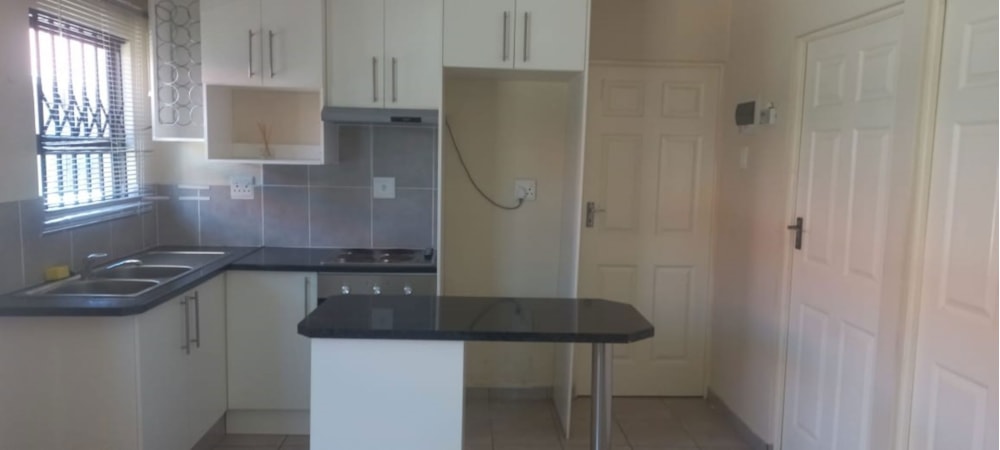 Apartment let in Mthatha - 1MH1709490 Apartment let in Mthatha - 1MH1709490