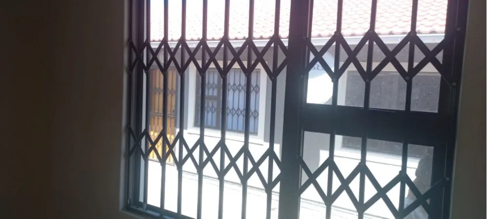 Apartment for sale in Mthatha - 1MH1735659 Apartment for sale in Mthatha - 1MH1735659