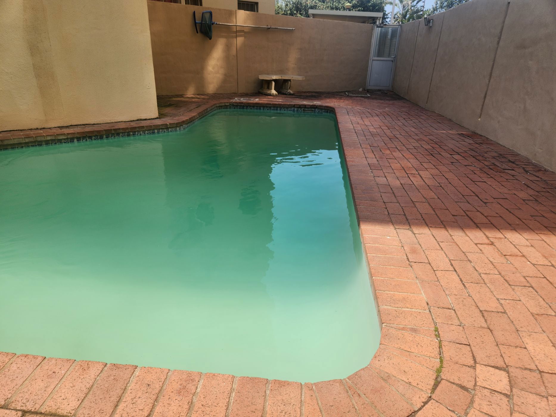 Apartment for sale in Amanzimtoti - 1WB1631797