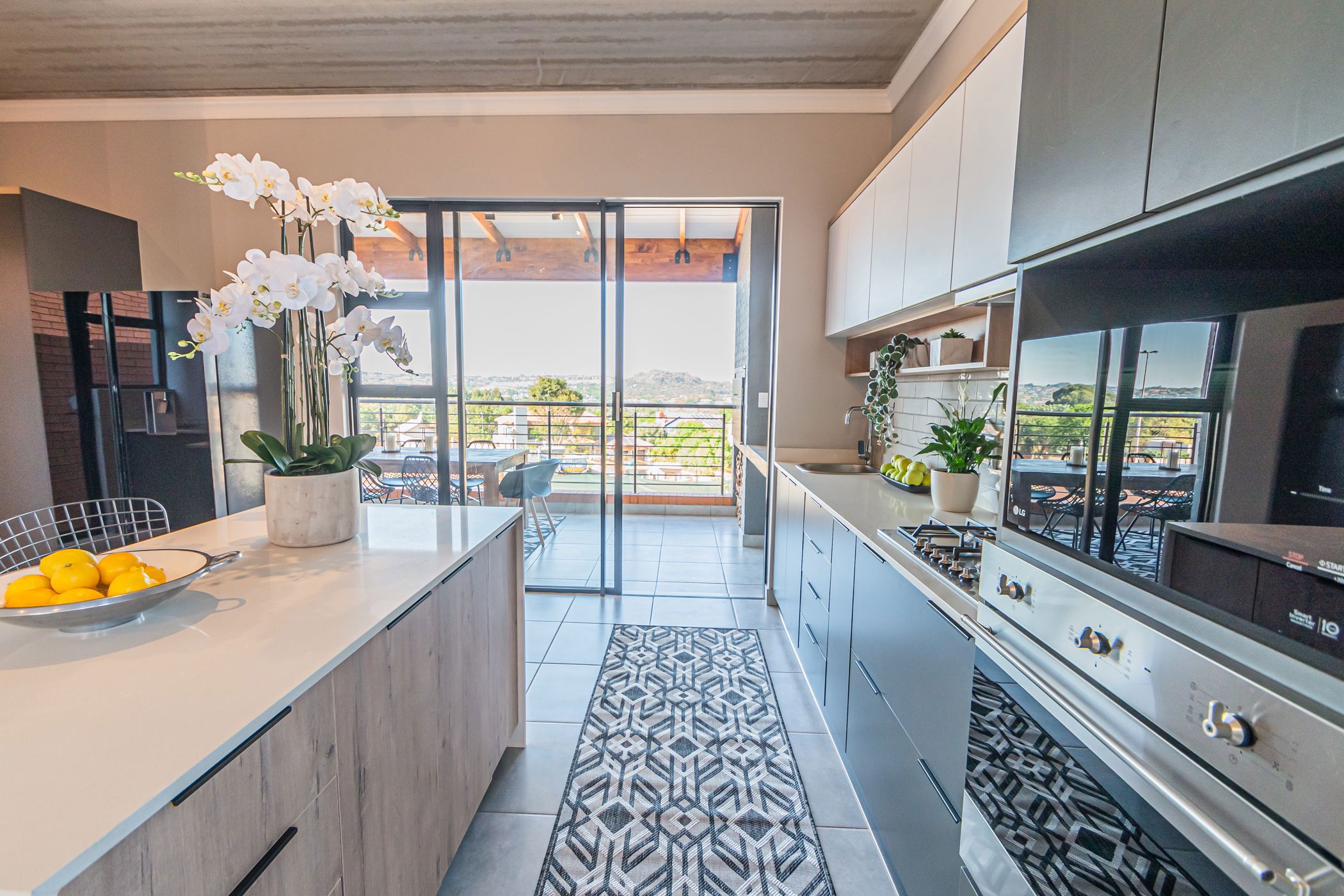 Townhouse to rent in Bronberg - PTL1714272