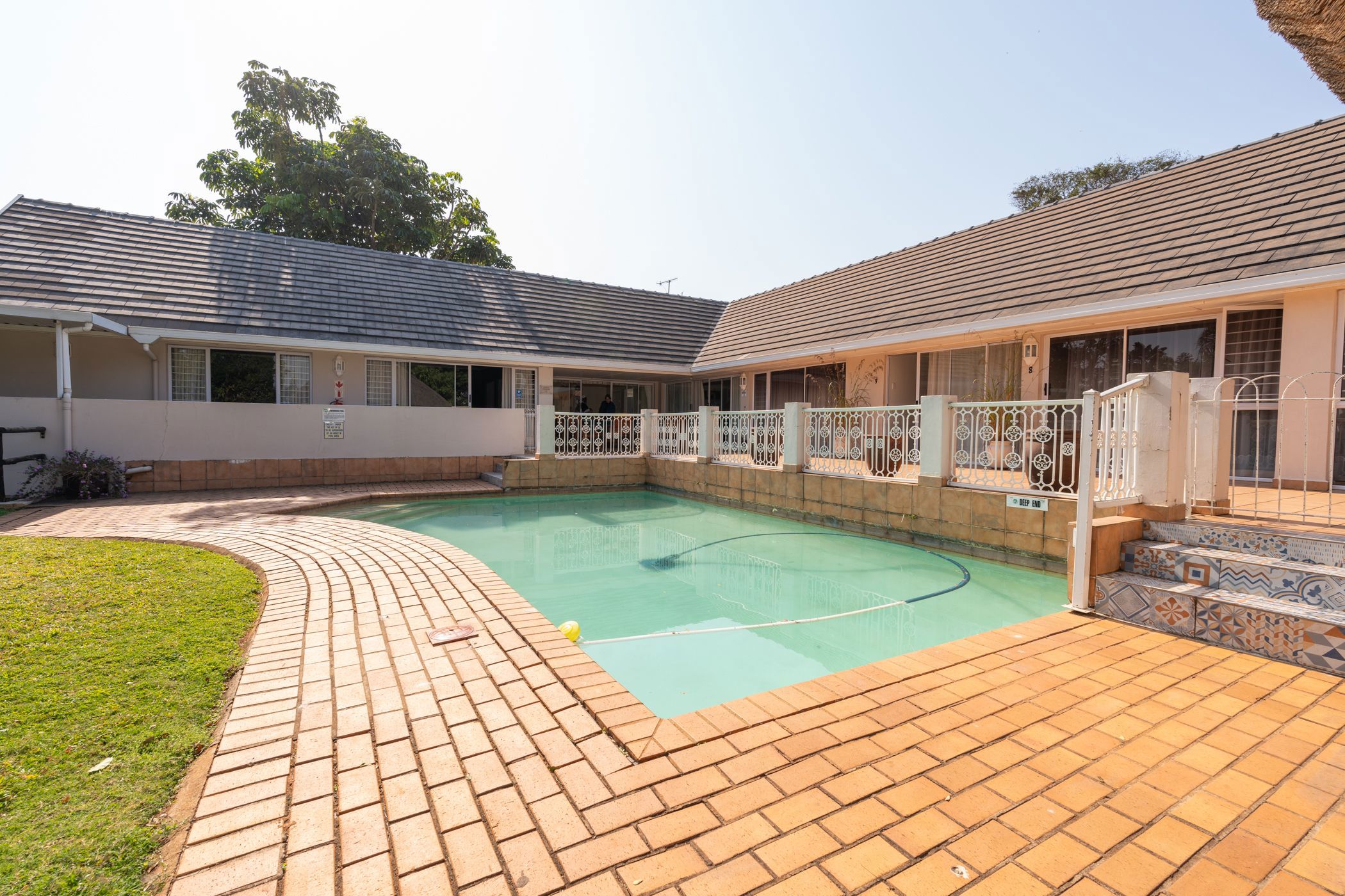 Bed & breakfast for sale in Durban North - 1ND1631644