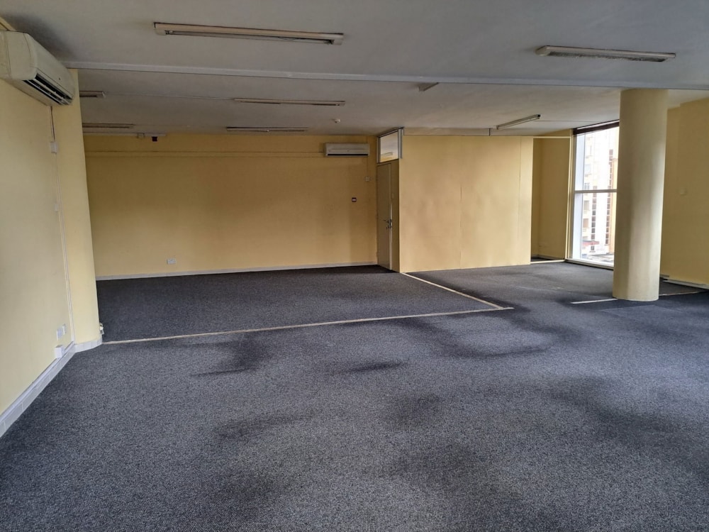 Commercial office to rent in Quatre Bornes, Mauritius - MUR1631668 Commercial office to rent in Quatre Bornes, Mauritius - MUR1631668