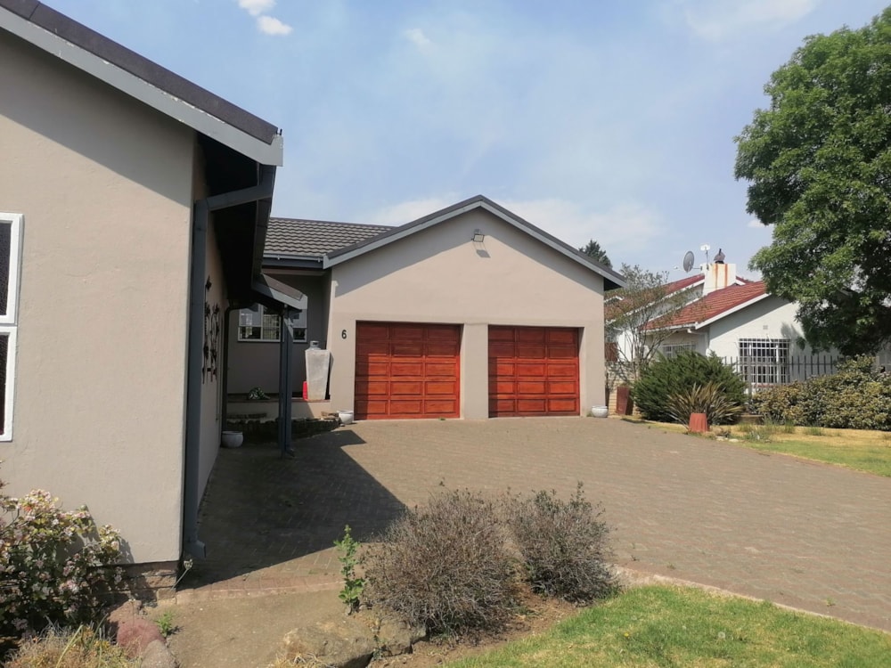House for sale in Harrismith - 1BTH1631851
