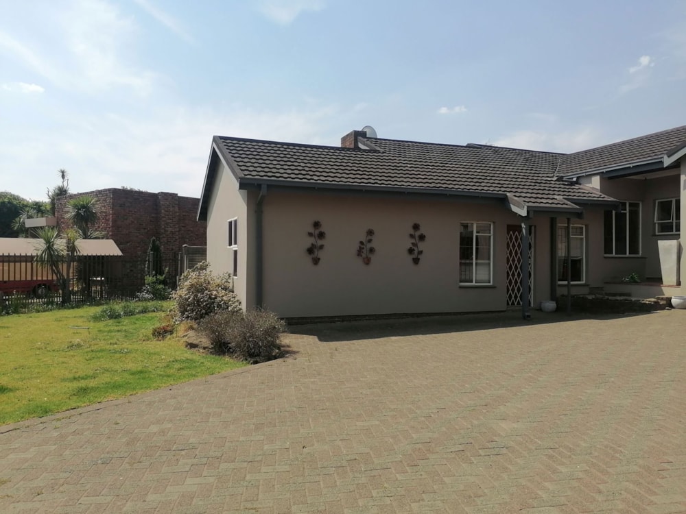 House for sale in Harrismith - 1BTH1631851