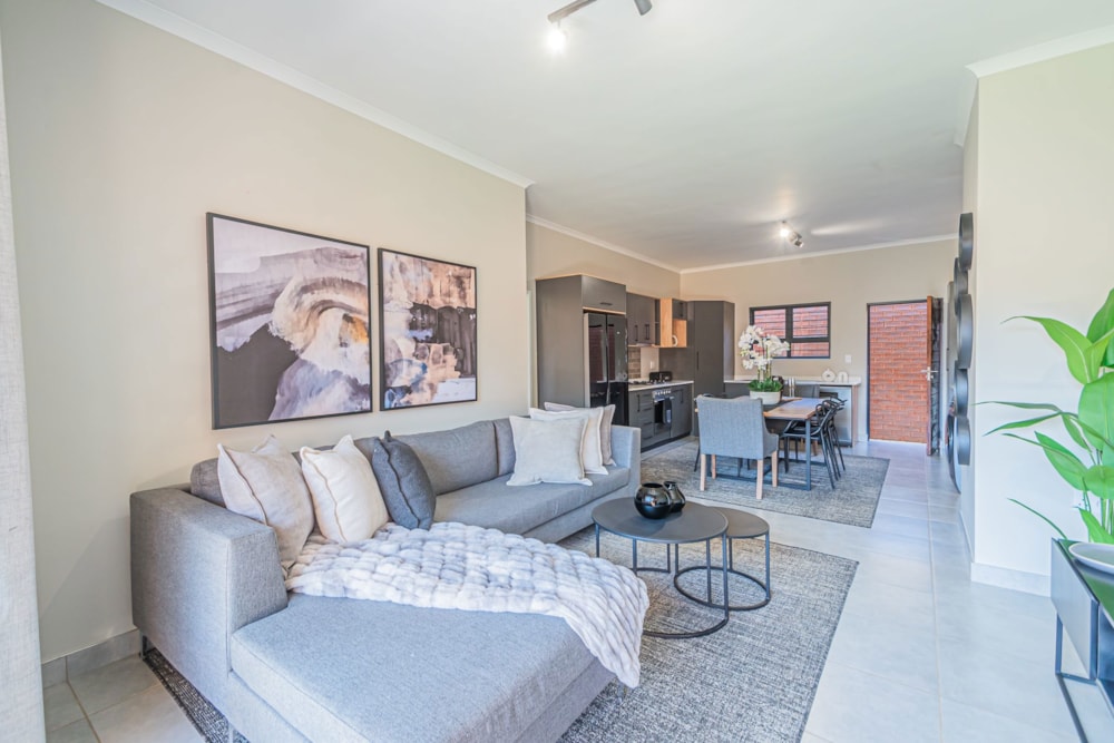 Security complex home for sale in Boardwalk Villas - PT1631875 Security complex home for sale in Boardwalk Villas - PT1631875