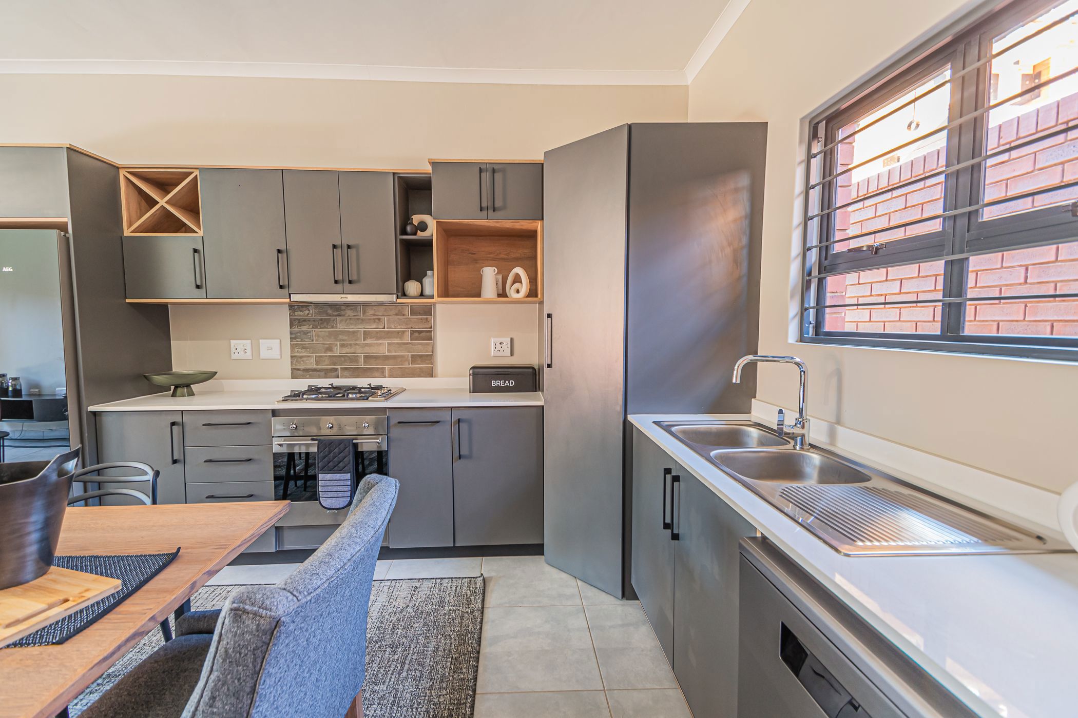 Security complex home for sale in Boardwalk Villas - PT1631875