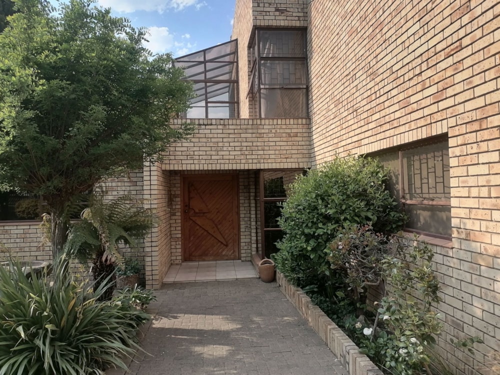 House for sale in Harrismith - 1BTH1631859