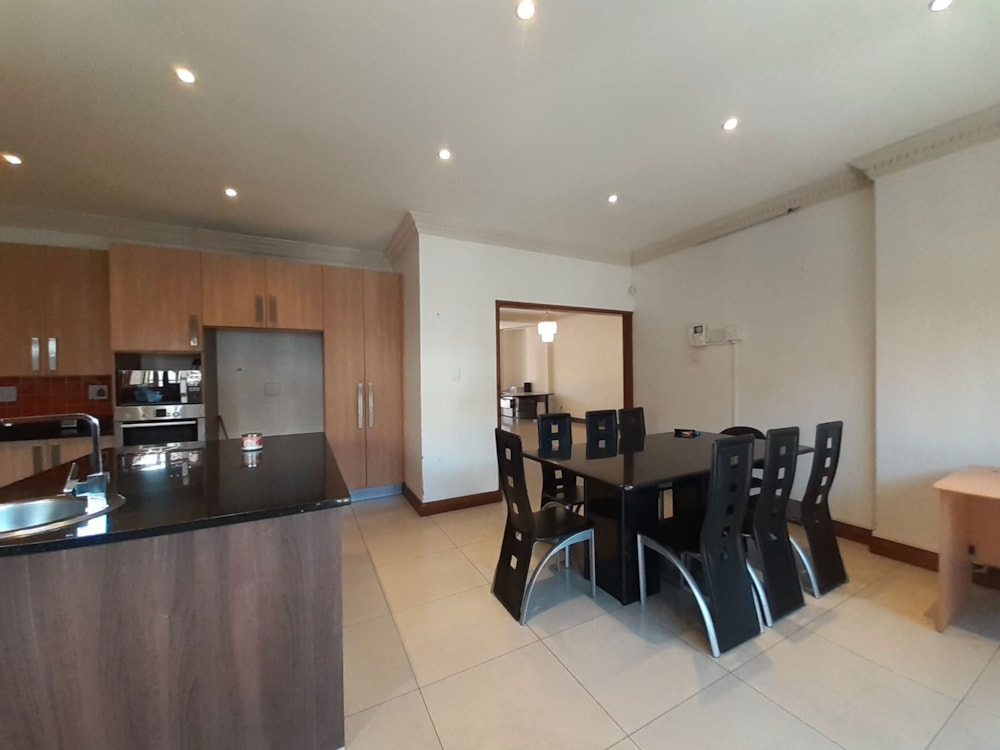 House let in Kensington, Bedfordview Area - ENL1707646 House let in Kensington, Bedfordview Area - ENL1707646