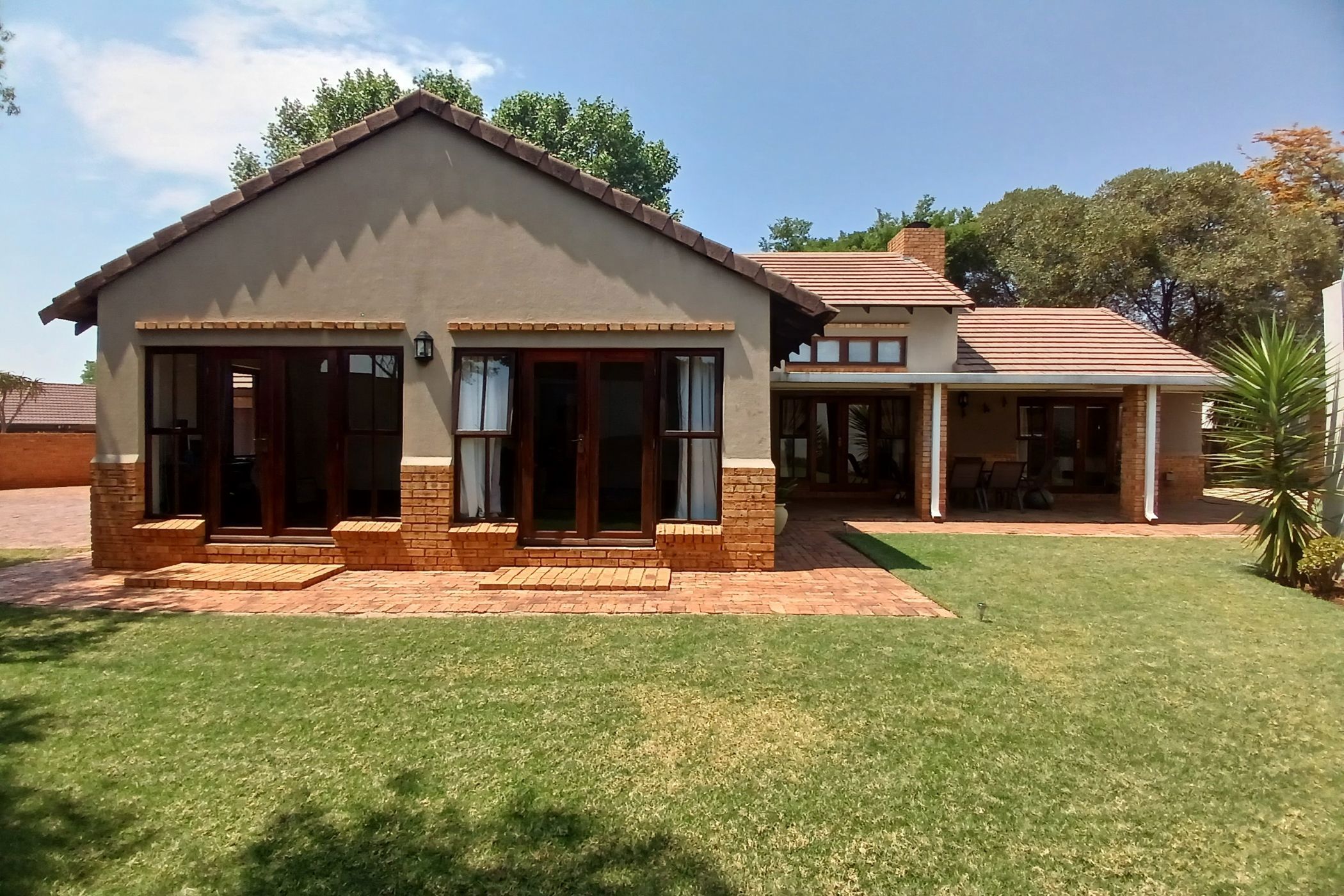 Security estate home to rent in Willowbrook - RAL1722617