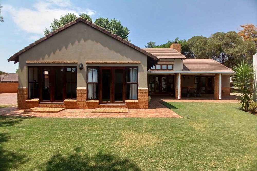 Security estate home to rent in Willowbrook - RAL1722617 Security estate home to rent in Willowbrook - RAL1722617