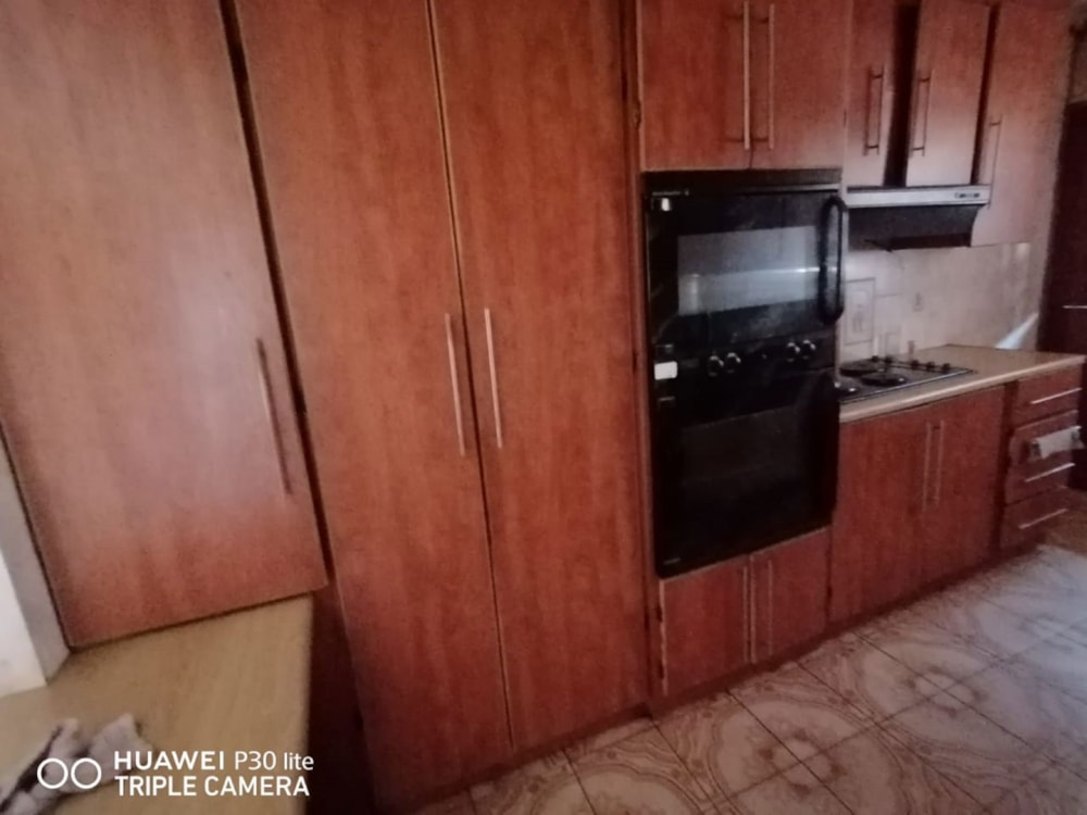 House for sale in Duduza - 1SP1632243 House for sale in Duduza - 1SP1632243