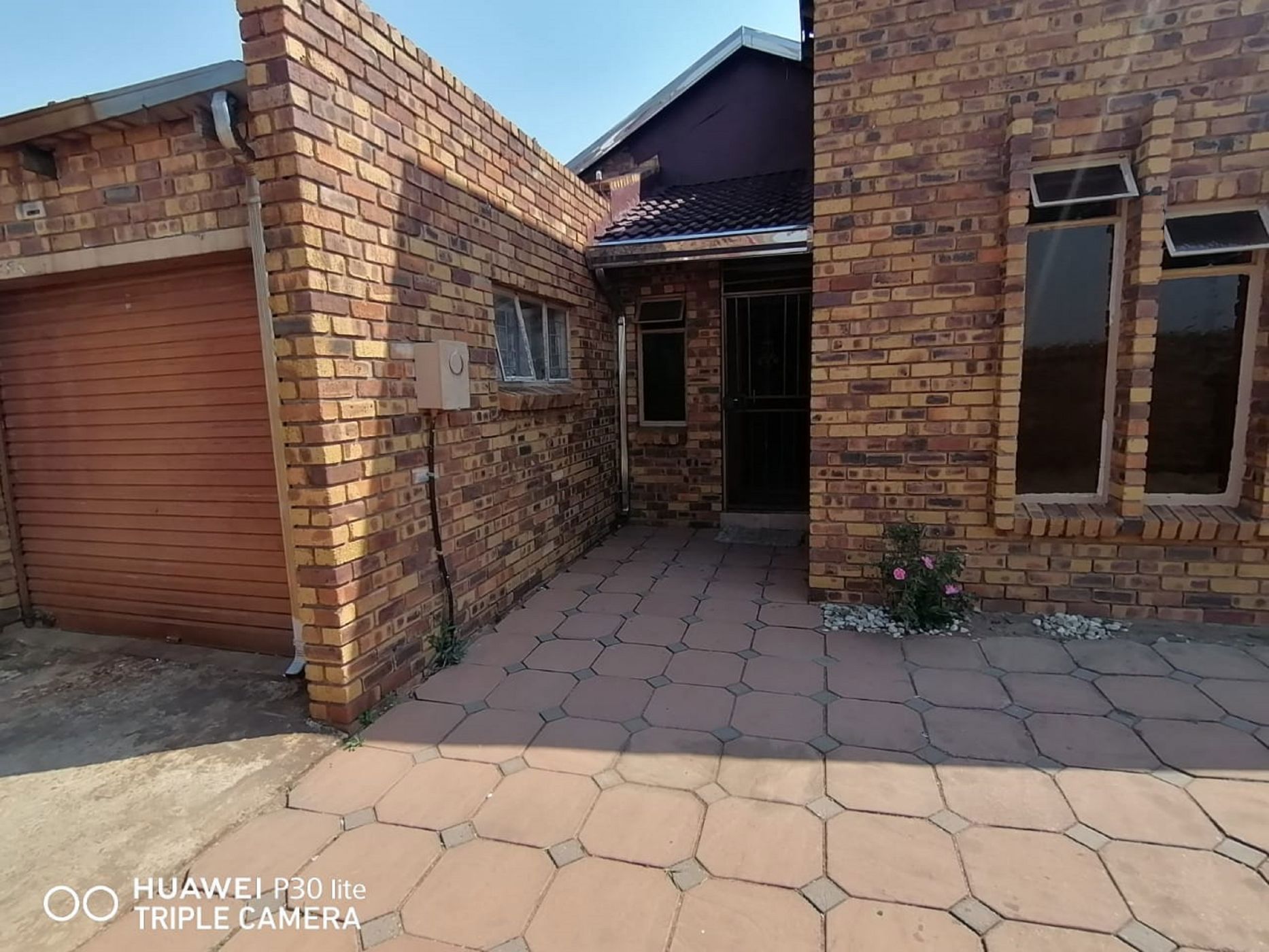 House for sale in Duduza - 1SP1632243