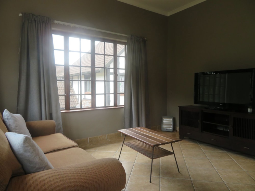 Apartment let in Hillcrest, Upper Highway - 1KF1729144