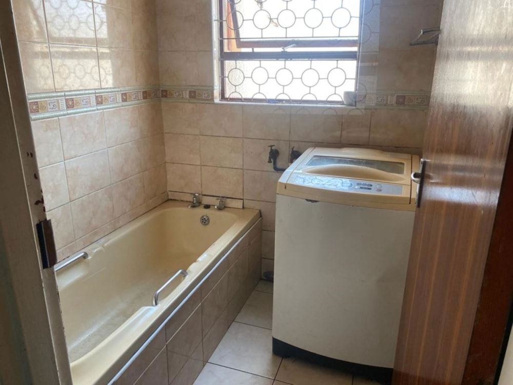 House for sale in Mbuqu - 1MH1632466