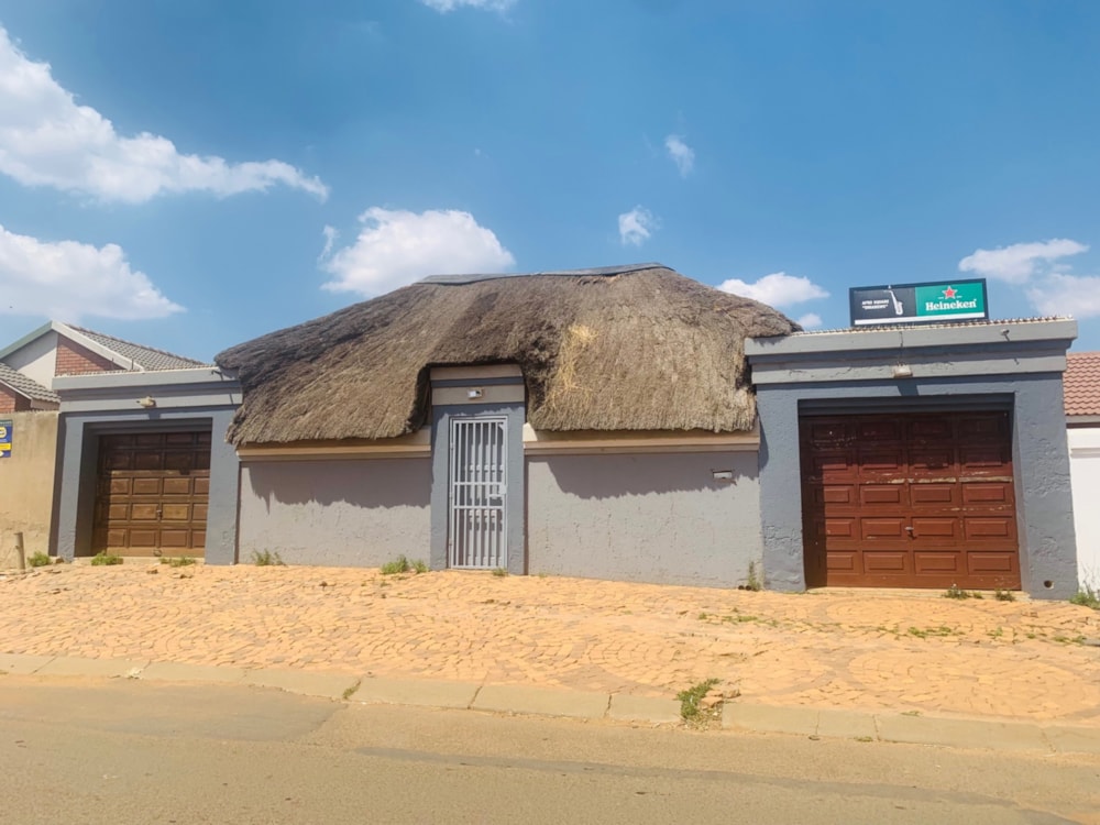 House for sale in Tsakane - 1BJ1634002