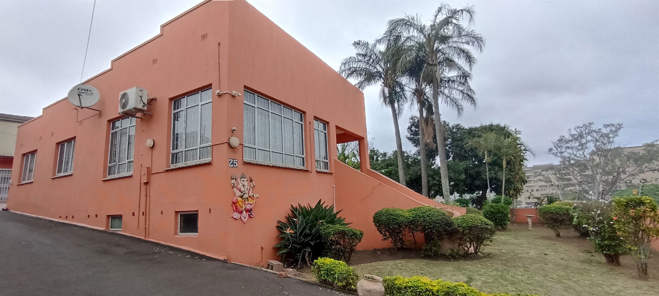 House sold in Sparks Estate - 1WS1632505