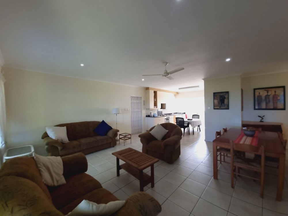 Townhouse for sale in Umtentweni - 1PX1633412 Townhouse for sale in Umtentweni - 1PX1633412