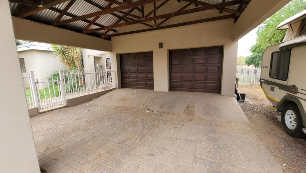 House for sale in Keidebees - 1NA1632568