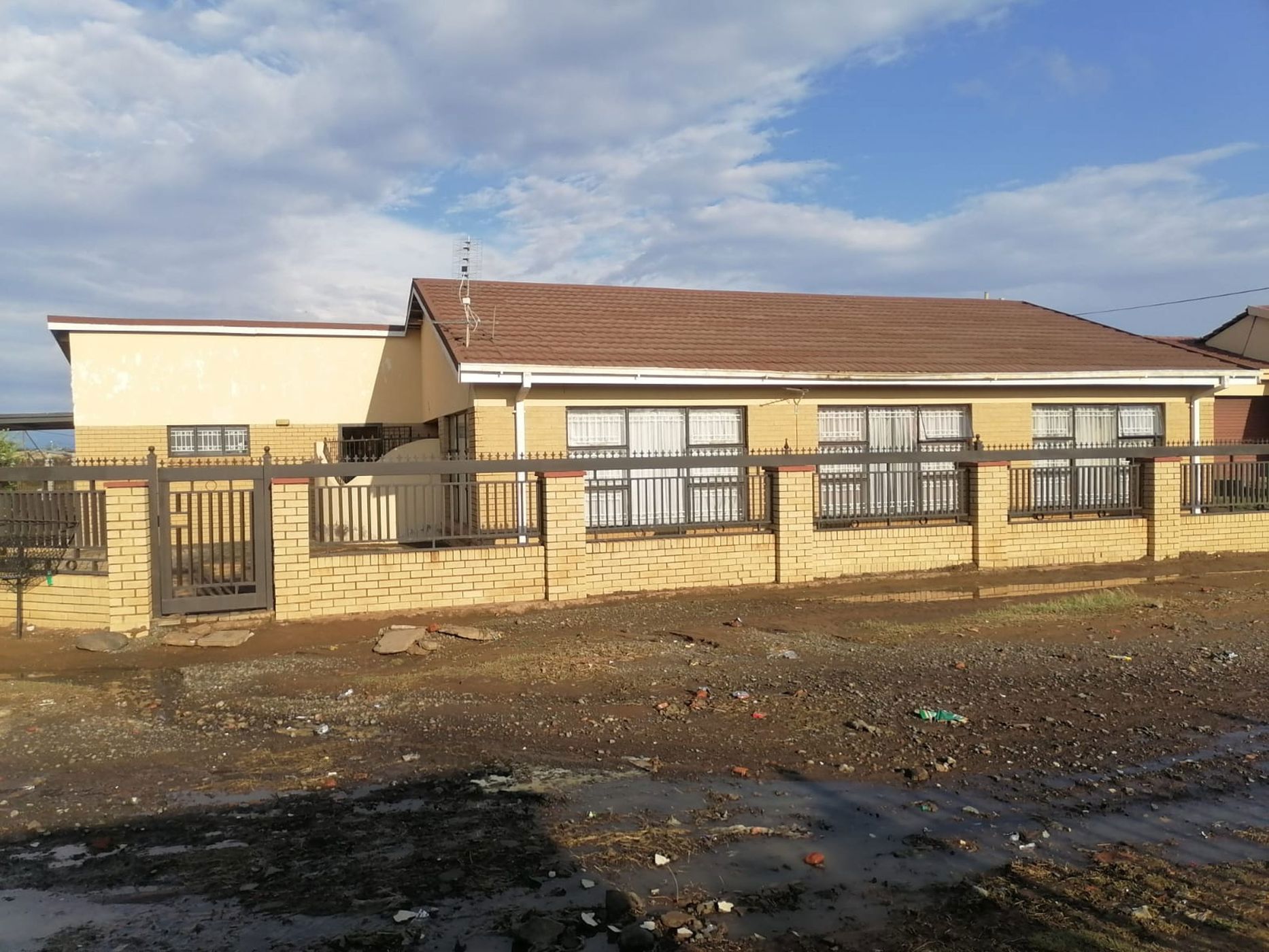 House for sale in Bochabela - 1BX1632733