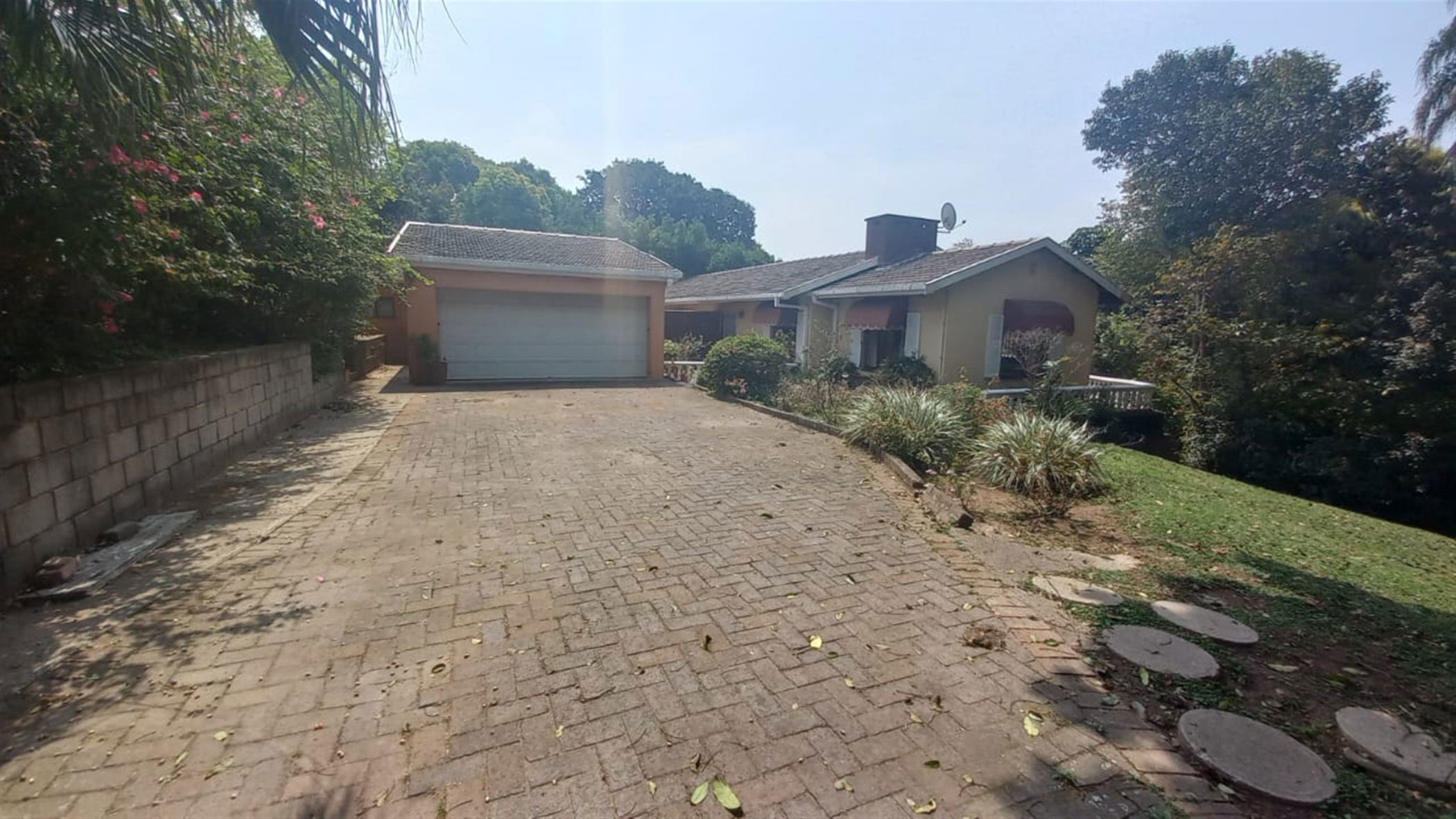 Cottage to rent in Berea West - 1WP1720798